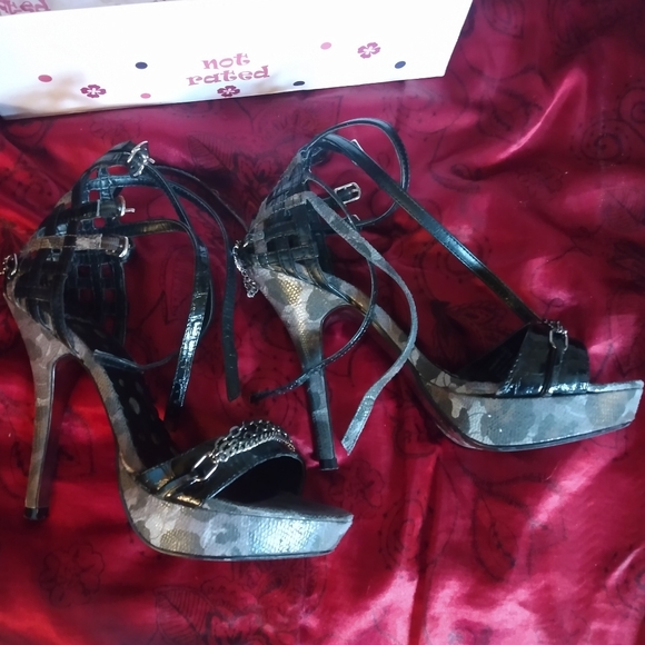 Not rated blk play games heels size 8 - Picture 3 of 11
